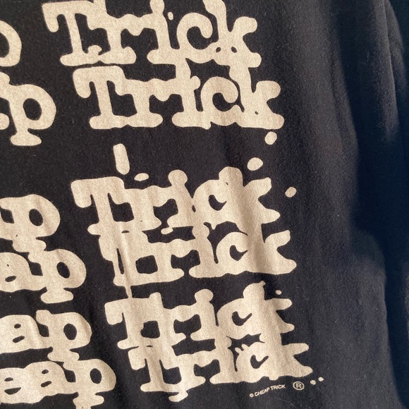 Cheap Trick concert t-shirt - Picture 3 of 5